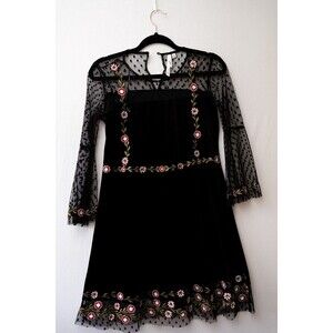 NY Collection Petite PS black velvet lace dress goth whimsy witchy embroidered